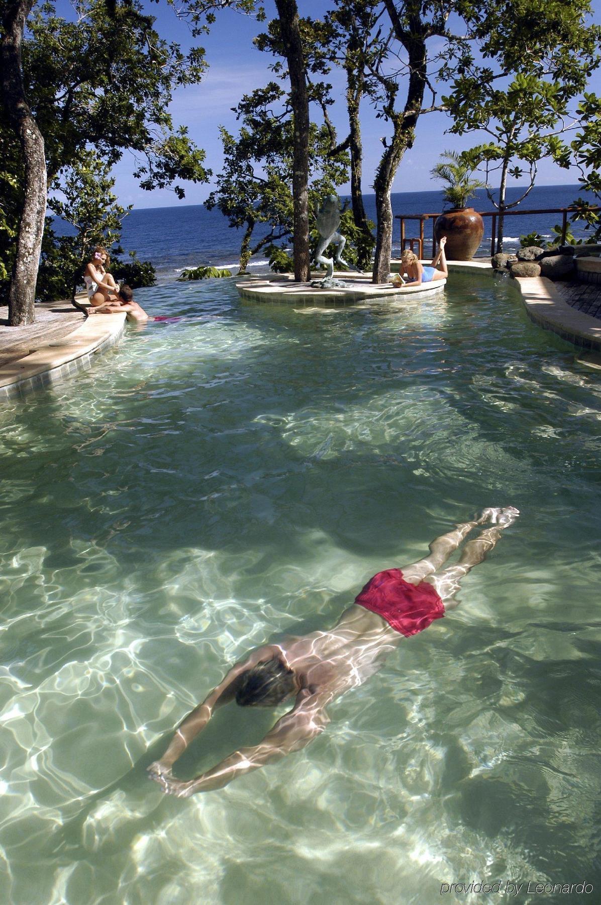 นามาเล รีสอร์ต แอนด์ สปา Hotel ซาวูซาวู ภายนอก รูปภาพ